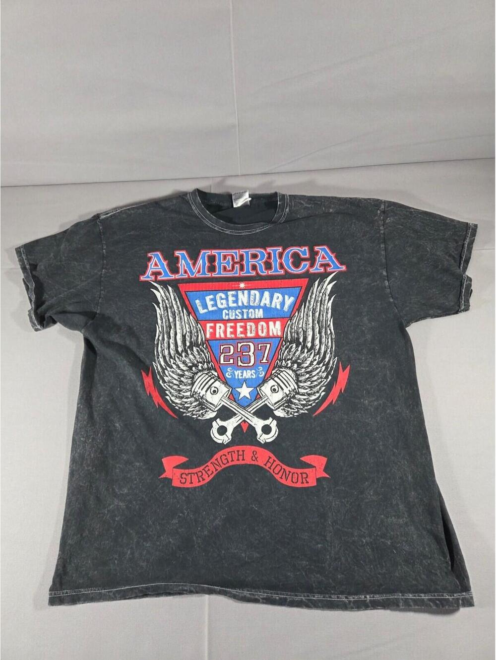 USA Strength Honor Wings T Shirt Mens 2XL Black Acid Wash Graphic Tee
